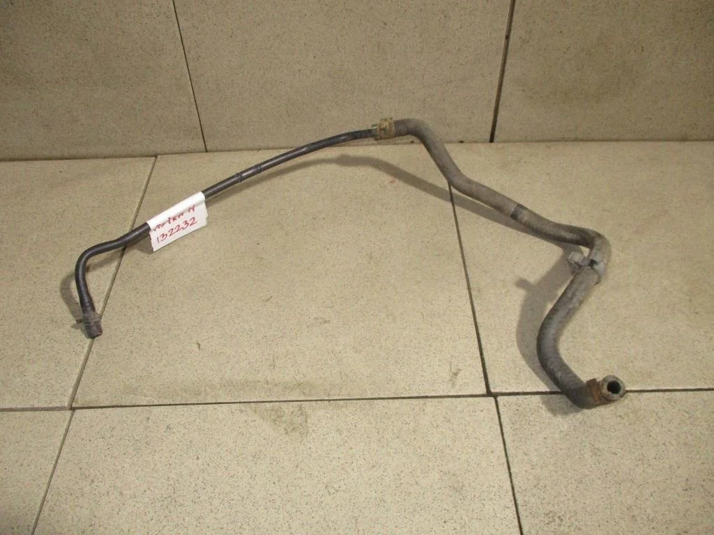 Трубка системы охлаждения Opel Astra 2011 H