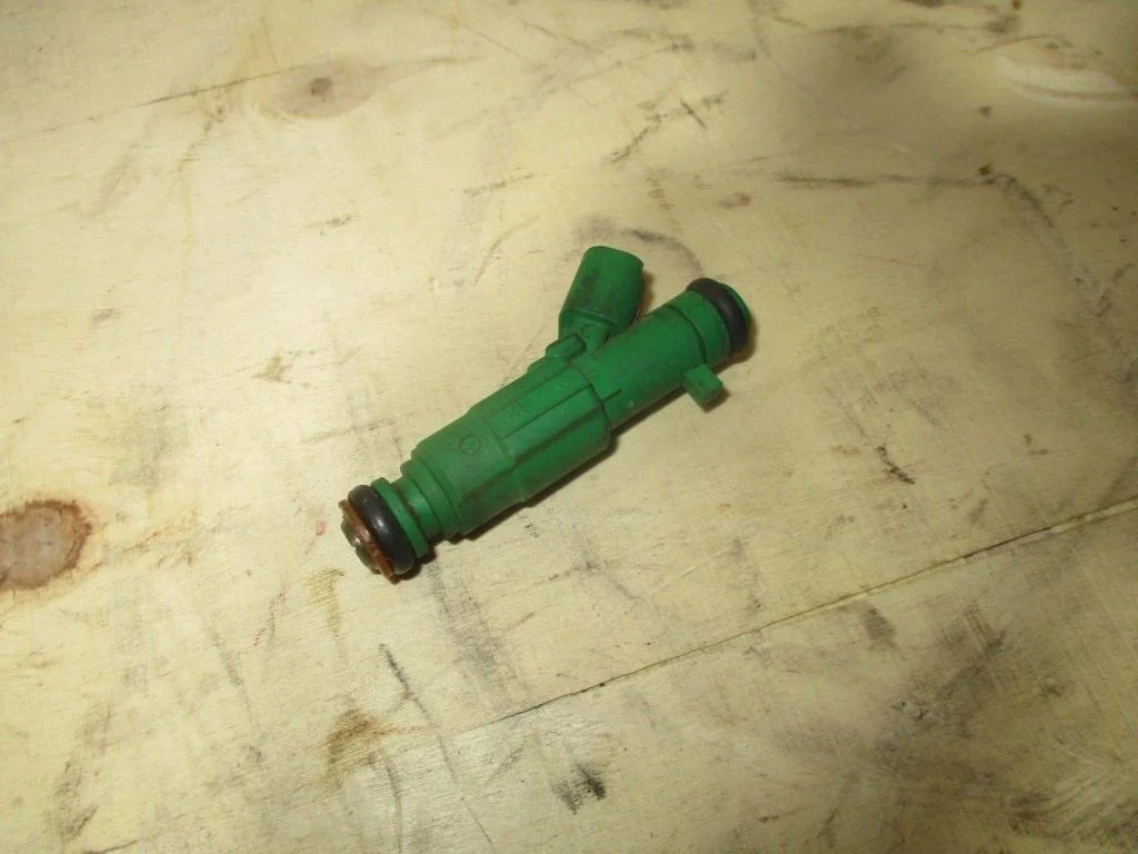 Форсунка топливная Kia Sportage 3 SL