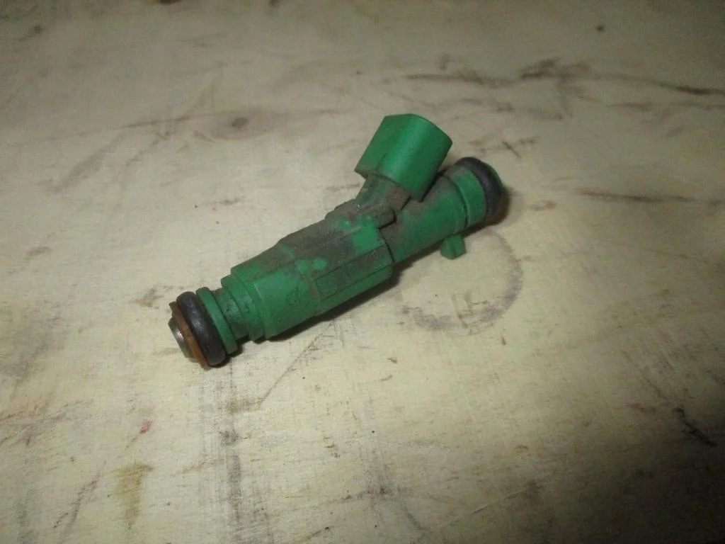 Форсунка топливная Kia Sportage 3 SL