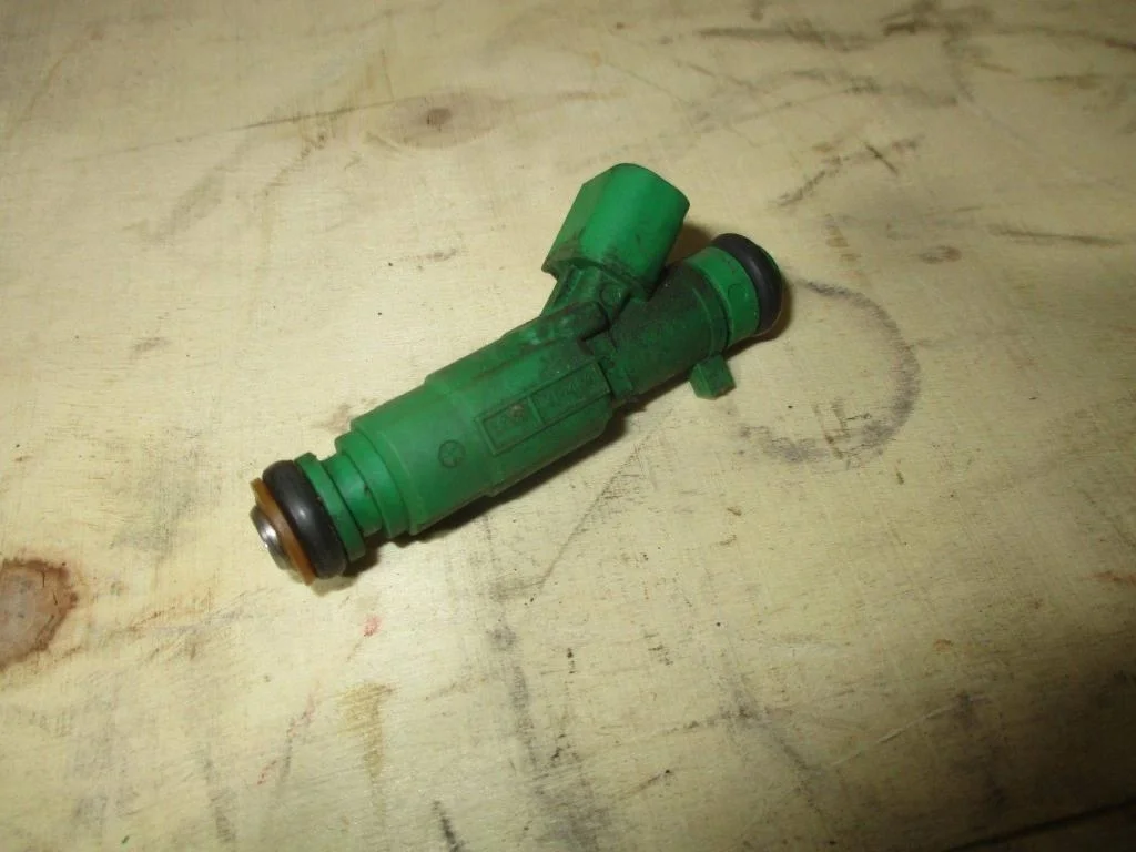 Форсунка топливная Kia Sportage 3 SL