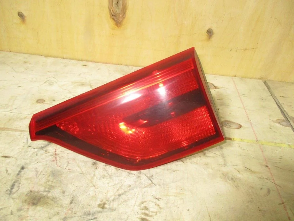 Фонарь задний внутренний правый Kia Sportage 4 2018 QL