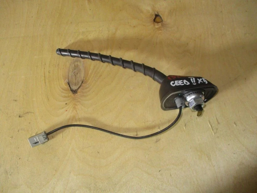 Антенна Kia Ceed 2 2014 JD