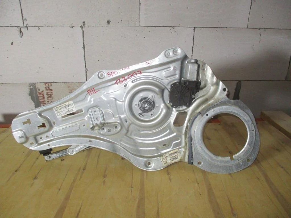 Стеклоподъемник передний левый Kia Sportage 3 2014 SL