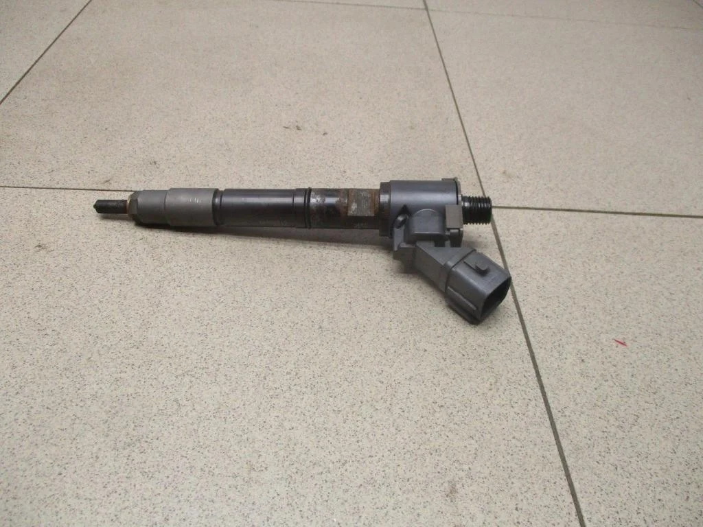 Форсунка дизельная Volvo XC90 2 2015