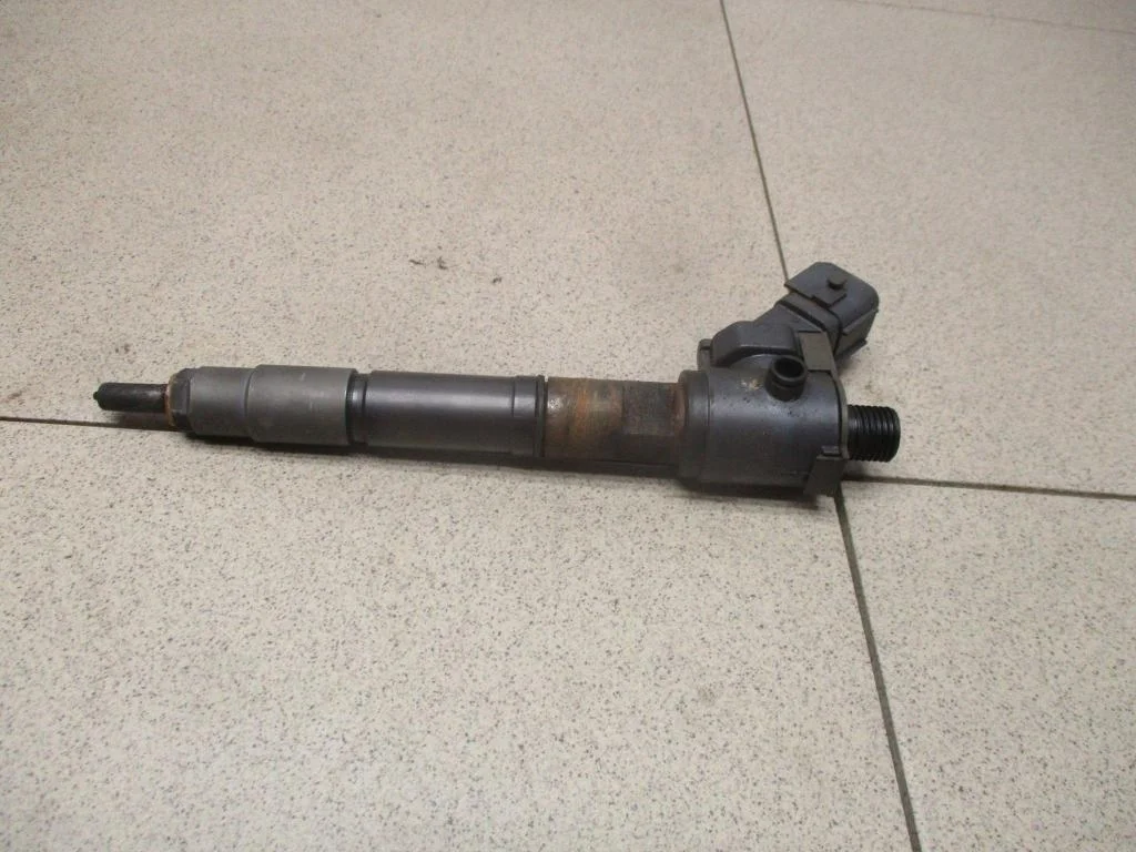 Форсунка дизельная Volvo XC90 2 2015