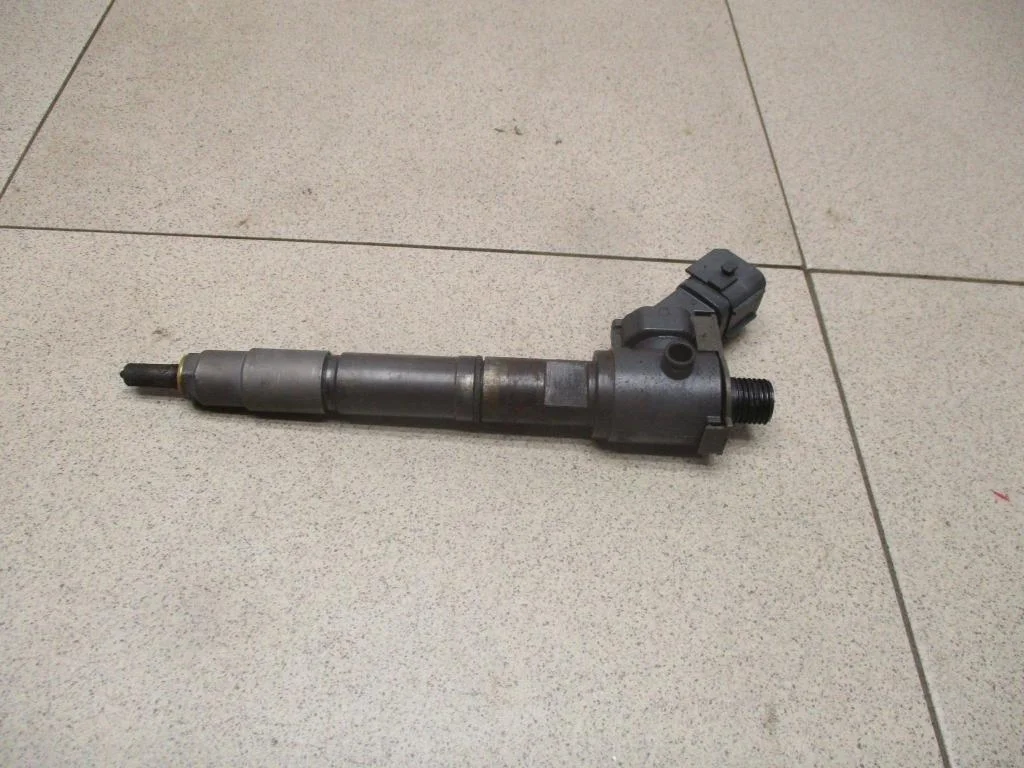 Форсунка дизельная Volvo XC90 2 2015
