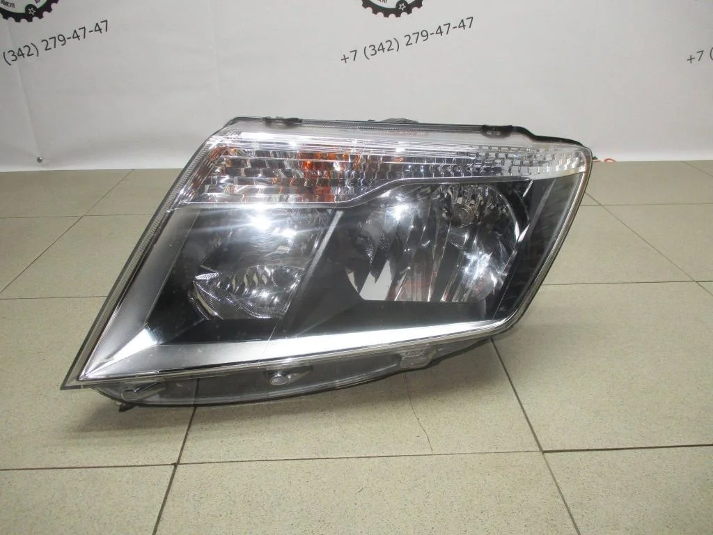 Фара левая Nissan Terrano D10