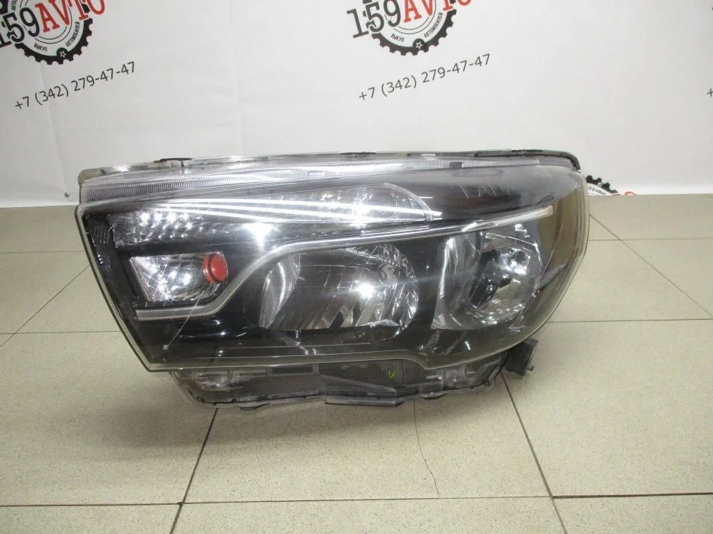 Фара левая Лада Веста 2181