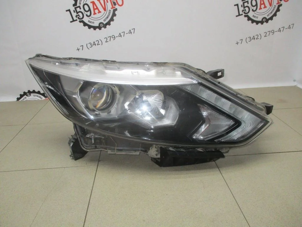 Фара правая Nissan Qashqai J11