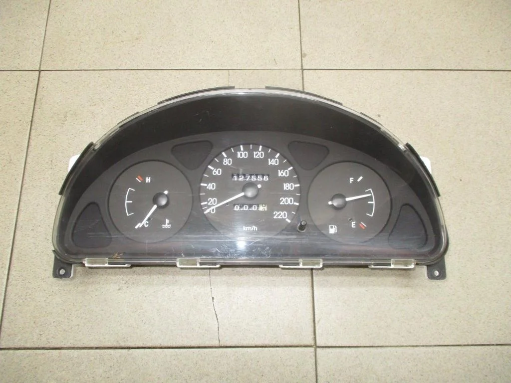 Панель приборов Chevrolet Lanos T100