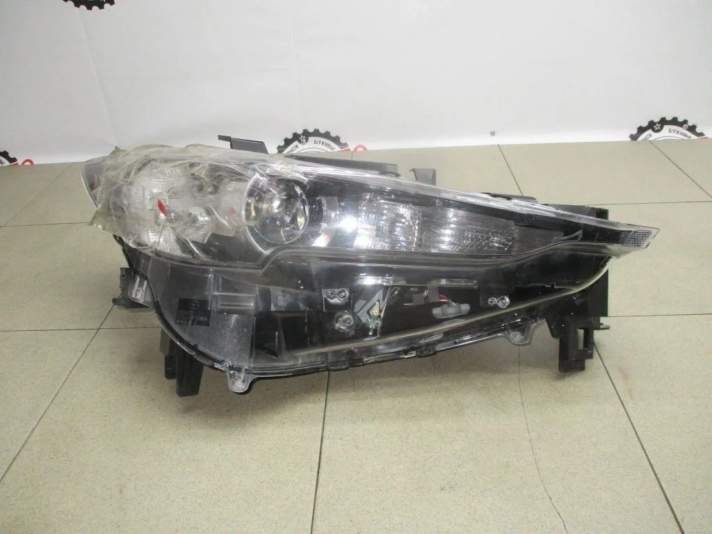 Фара правая Mazda CX-5 KF