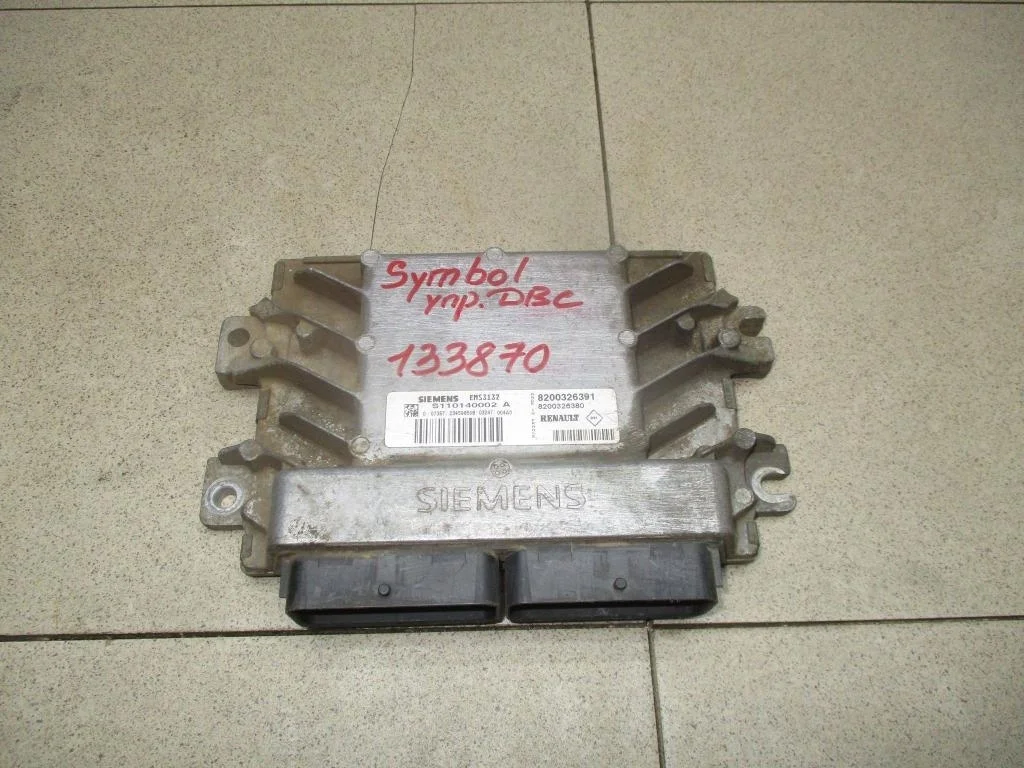 Блок управления двигателем Renault Logan 1 L90