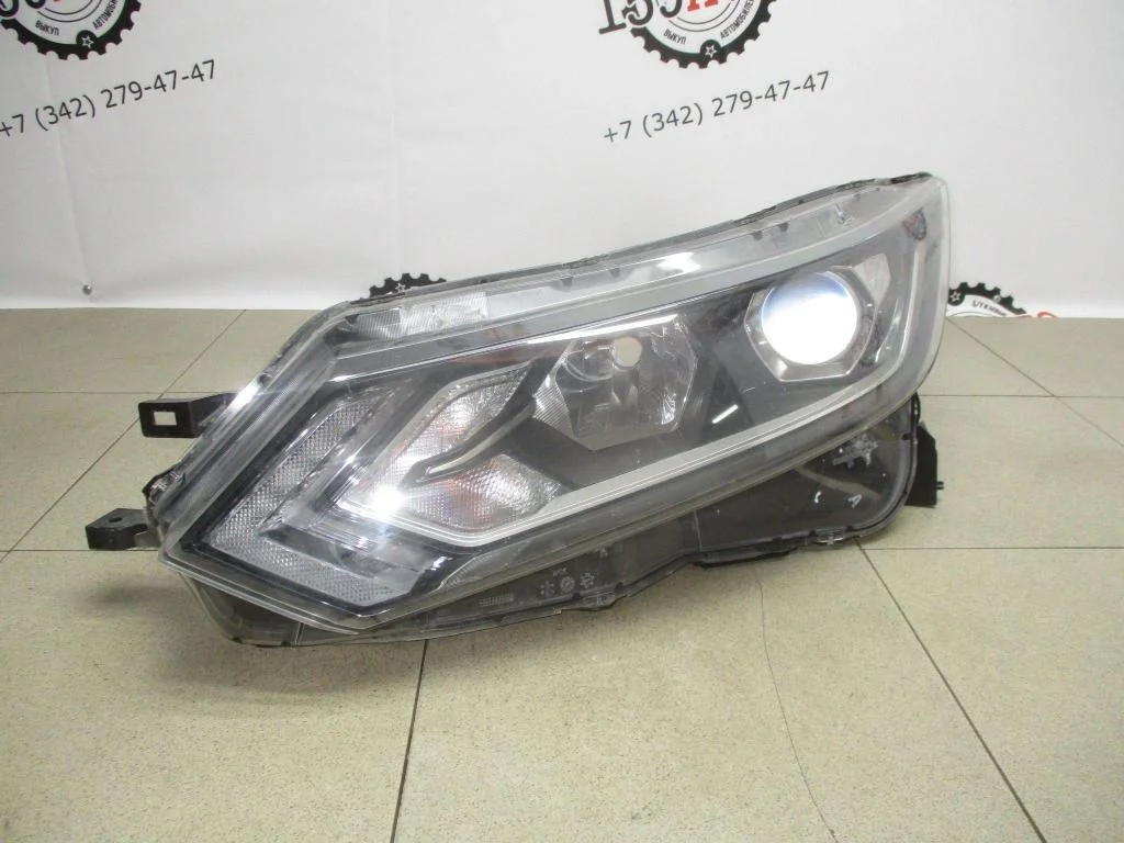 Стекло фары левой Nissan Qashqai J11