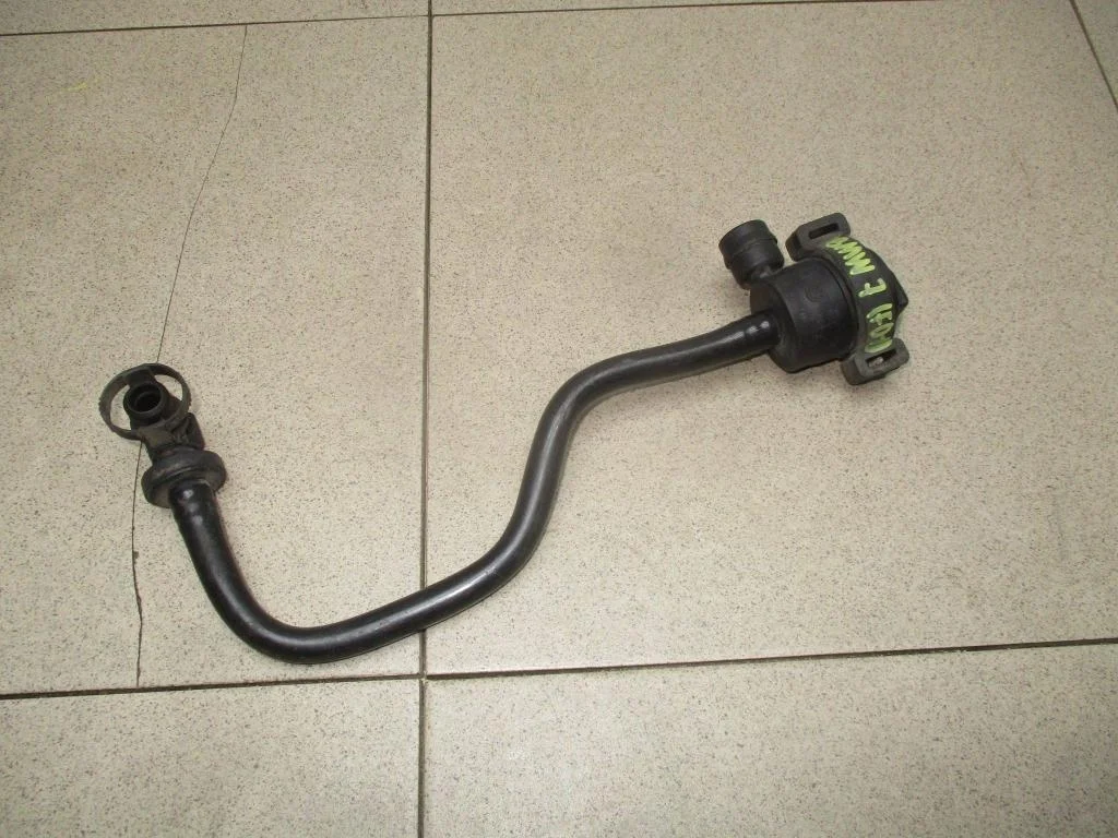 Клапан вентиляции топливного бака BMW 7-Series F01, F02, F03, F04