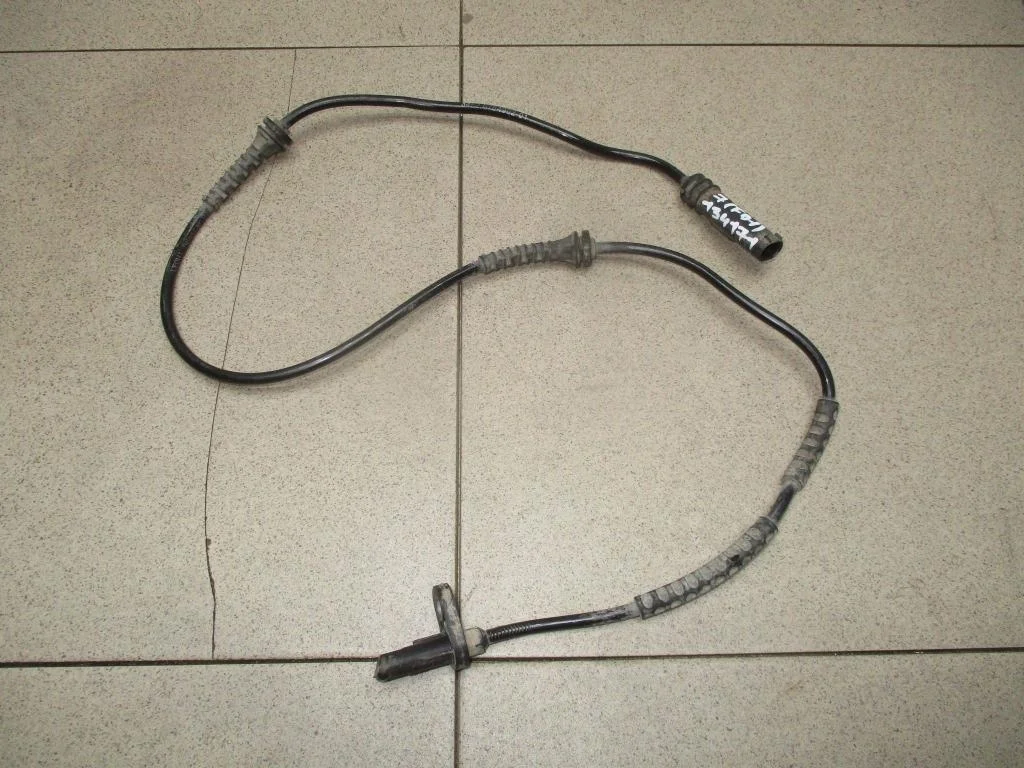 Датчик abs передний BMW 7-Series F01, F02, F03, F04