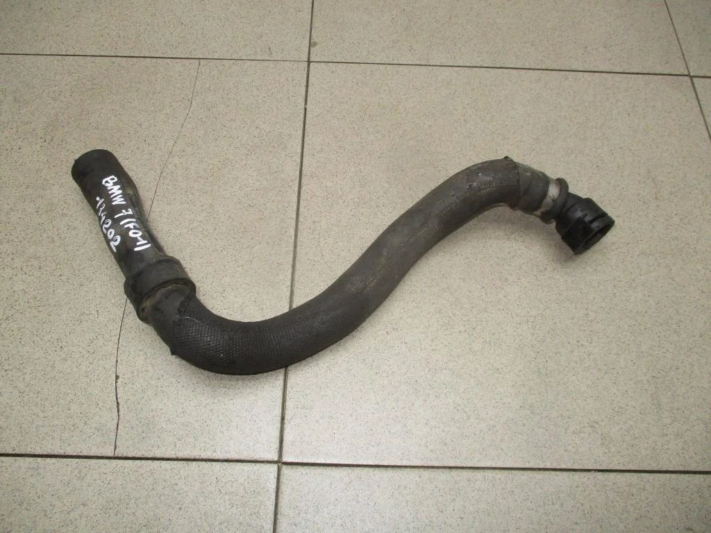 Шланг системы охлаждения BMW 7-Series F01, F02, F03, F04