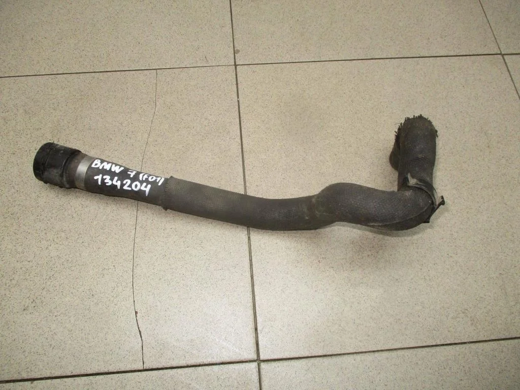 Шланг системы охлаждения BMW 7-Series F01, F02, F03, F04