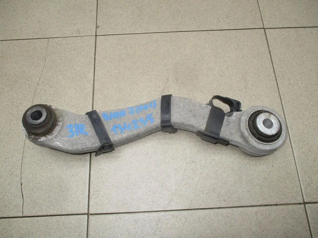 Рычаг задний верхний правый BMW 7-Series F01, F02, F03, F04