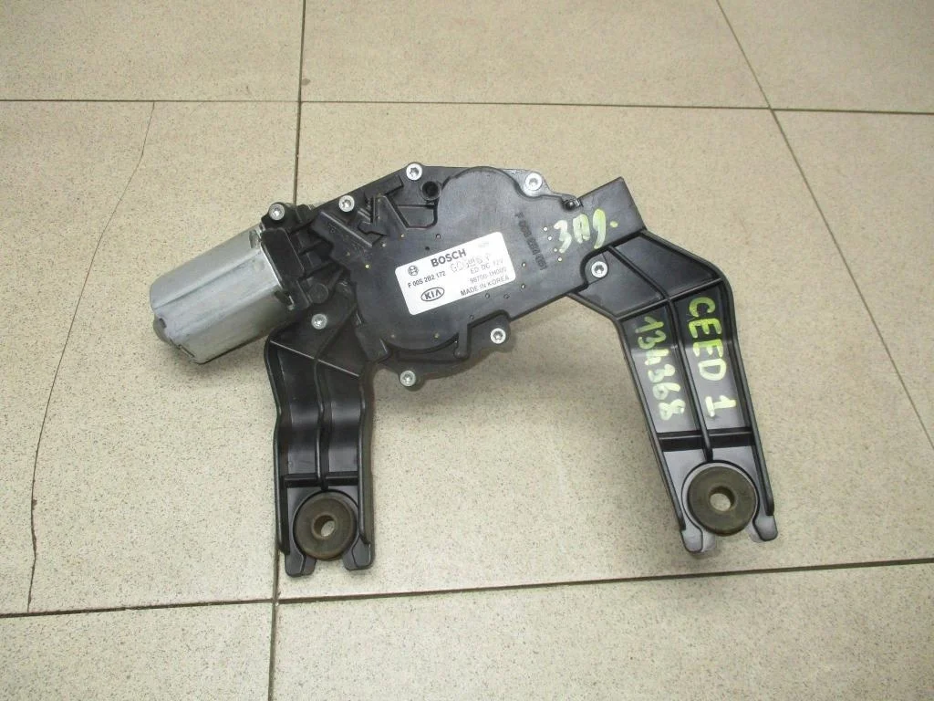 Моторчик дворника задний Kia Ceed 1