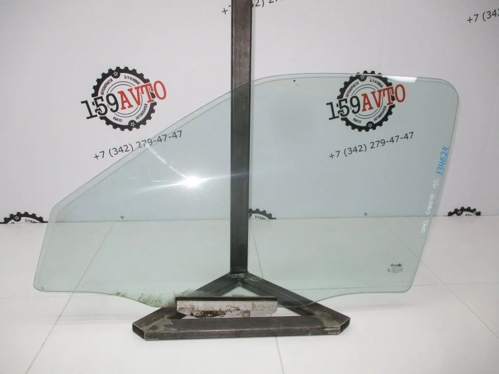 Стекло двери передней левой Opel Kadett
