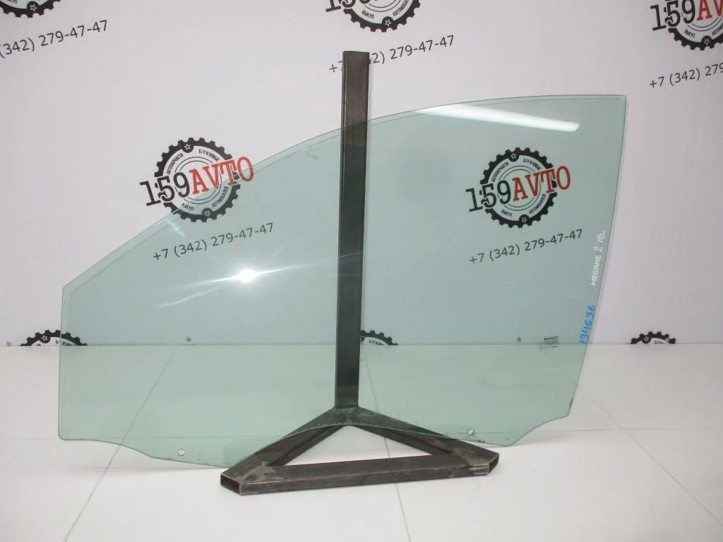 Стекло двери передней левой Renault Megane 2