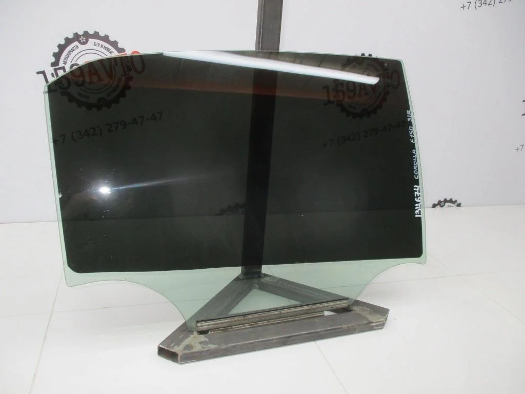 Стекло двери задней правой Toyota Corolla E150