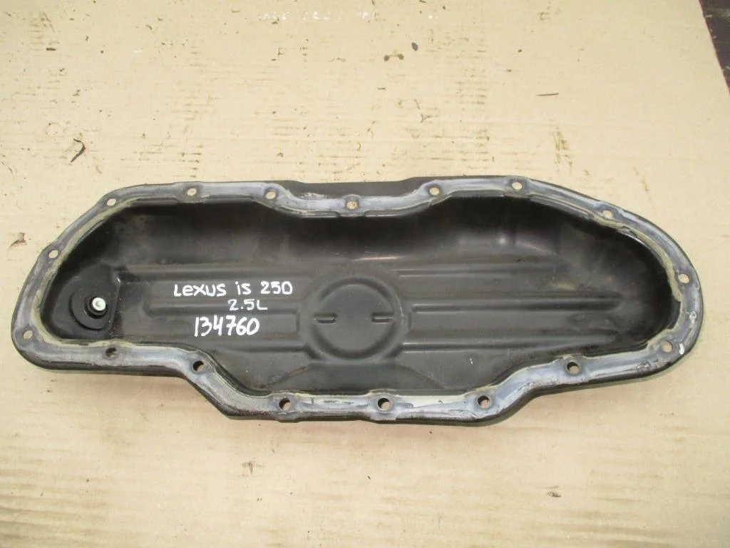 Поддон масляный двигателя Lexus IS250 2015 XE30