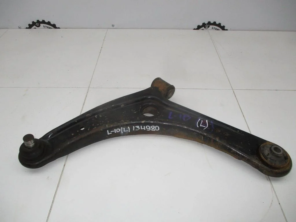 Рычаг передний левый Mitsubishi Lancer 10 2008 CY