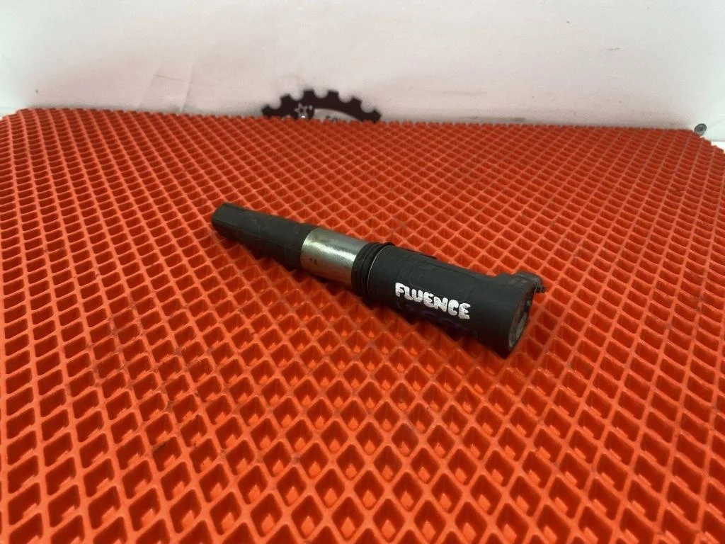 Катушка зажигания Renault Fluence 2010