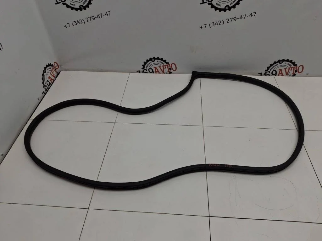 Уплотнитель двери Kia RIO 4 2018 FB