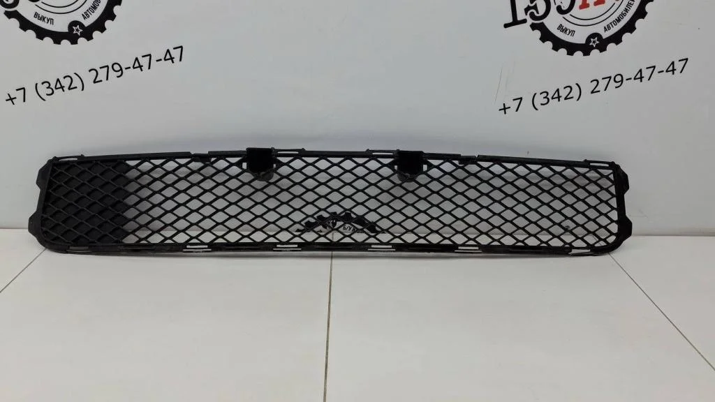 Решетка в бампер центральная Mitsubishi Lancer 10 2008 CY