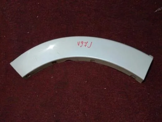 Б.у. расширитель крыла MITSUBISHI PAJERO V97W MITSUBISHI PAJERO V97W