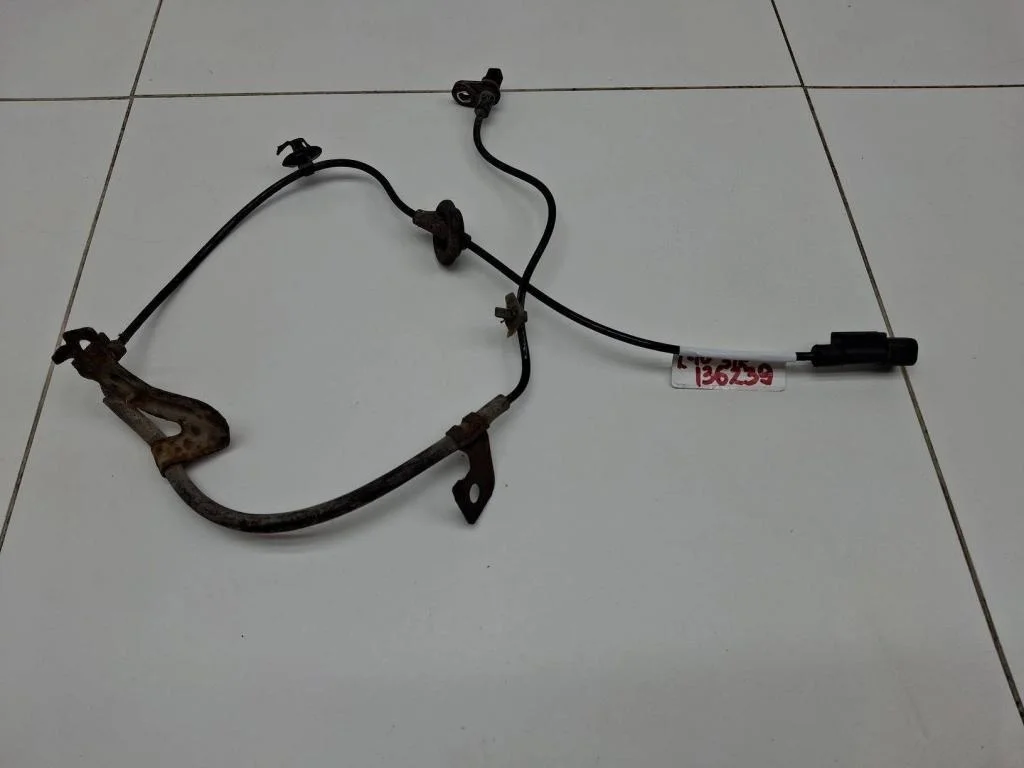 Датчик abs задний правый Mitsubishi Lancer 10 2008 CY