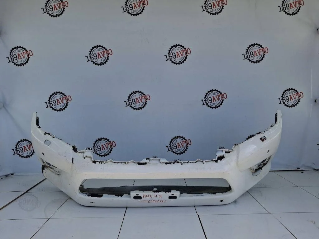 Бампер передний Toyota Hilux 8 AN120, AN130