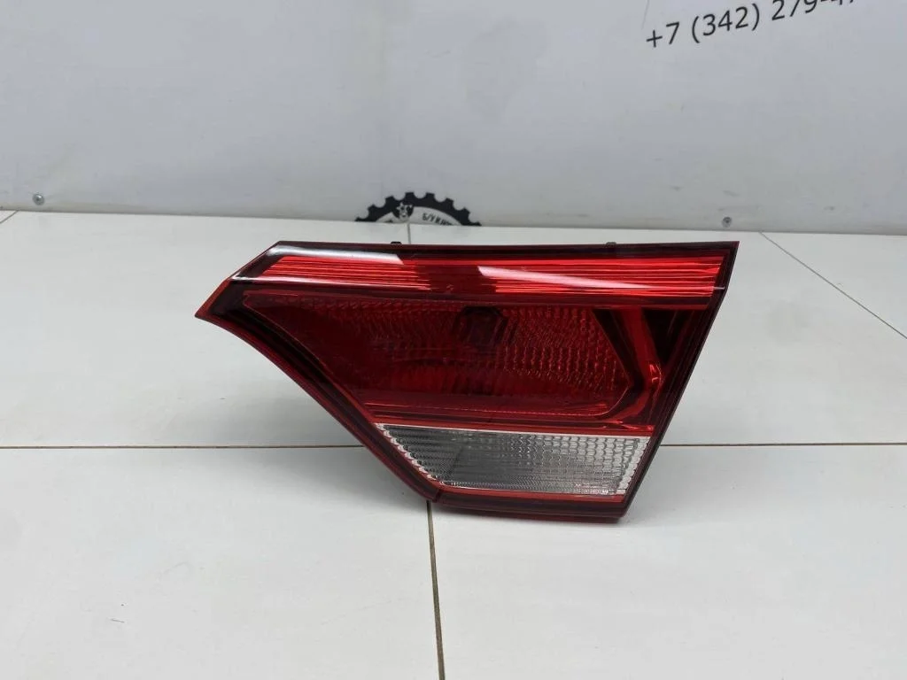 Фонарь задний внутренний правый Kia RIO 4 2018 FB