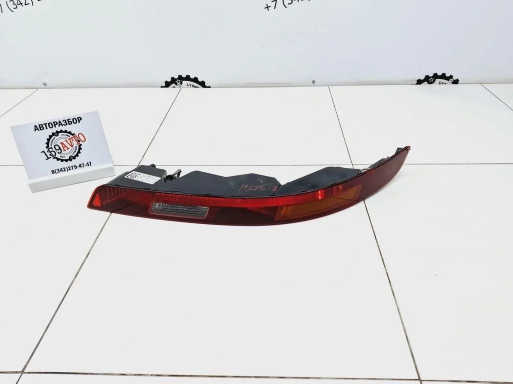 Фонарь задний в бампер левый Audi Q3 8U