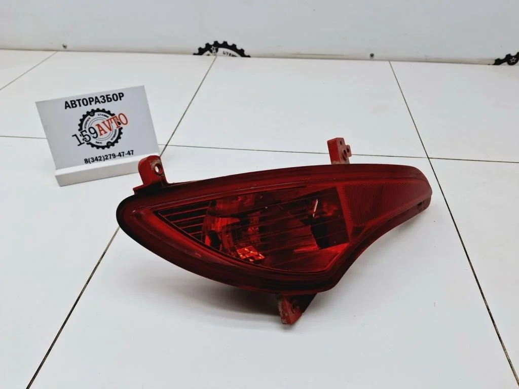 Фонарь задний в бампер левый Hyundai Solaris 1 RB