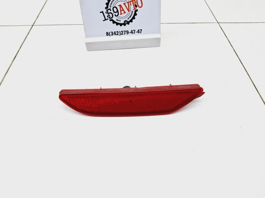 Отражатель в бампер задний правый Kia RIO 3 UB, QB