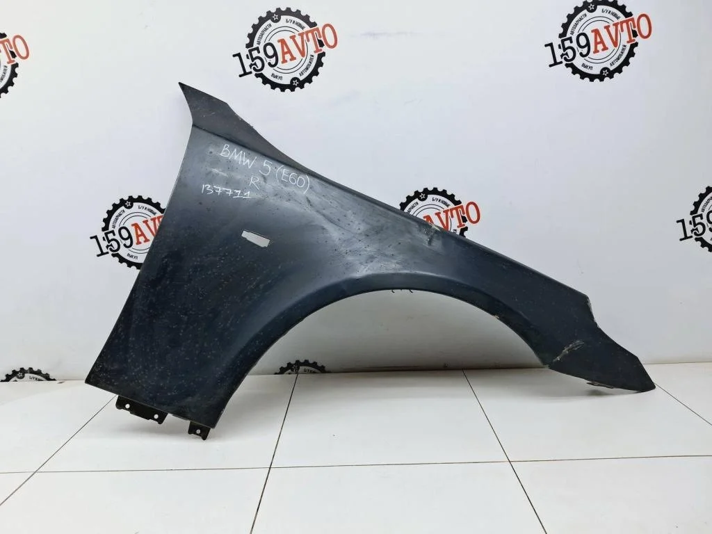 Крыло переднее правое BMW 5-Series E60, E61