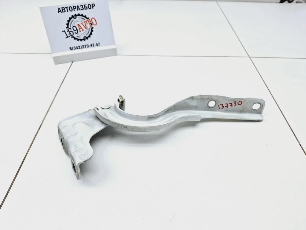 Петля капота левая Kia RIO 4 FB