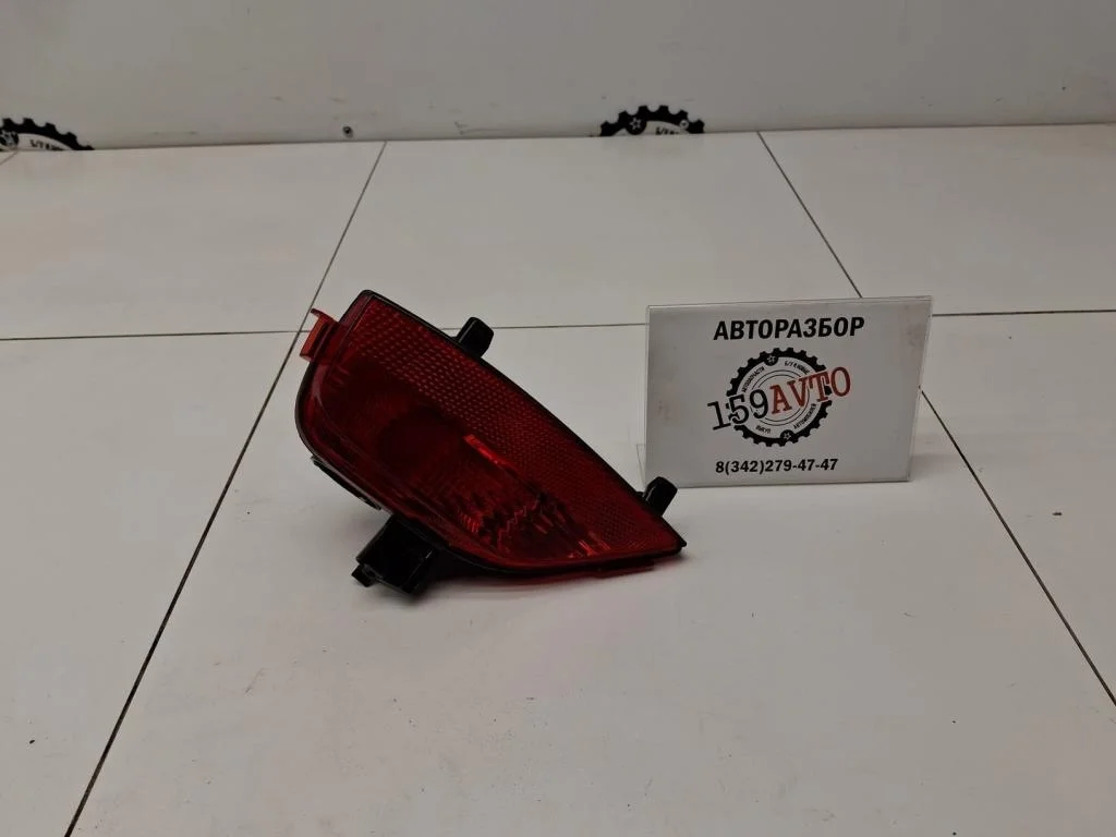 Фонарь задний в бампер левый Renault Duster 1
