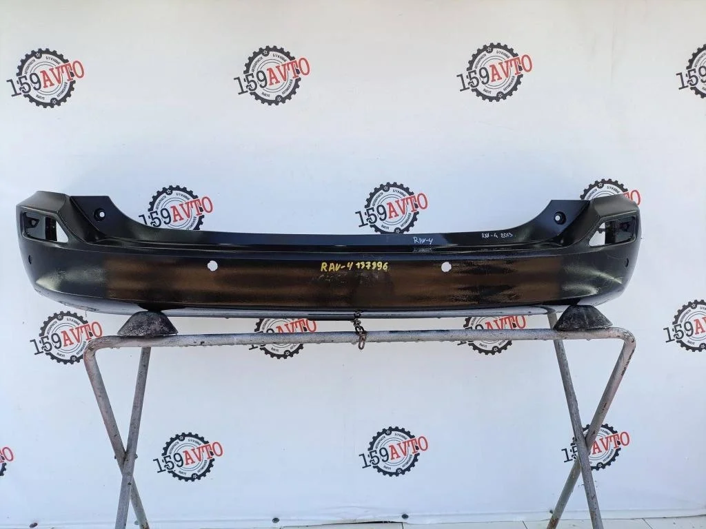 Бампер задний Toyota RAV4 A40