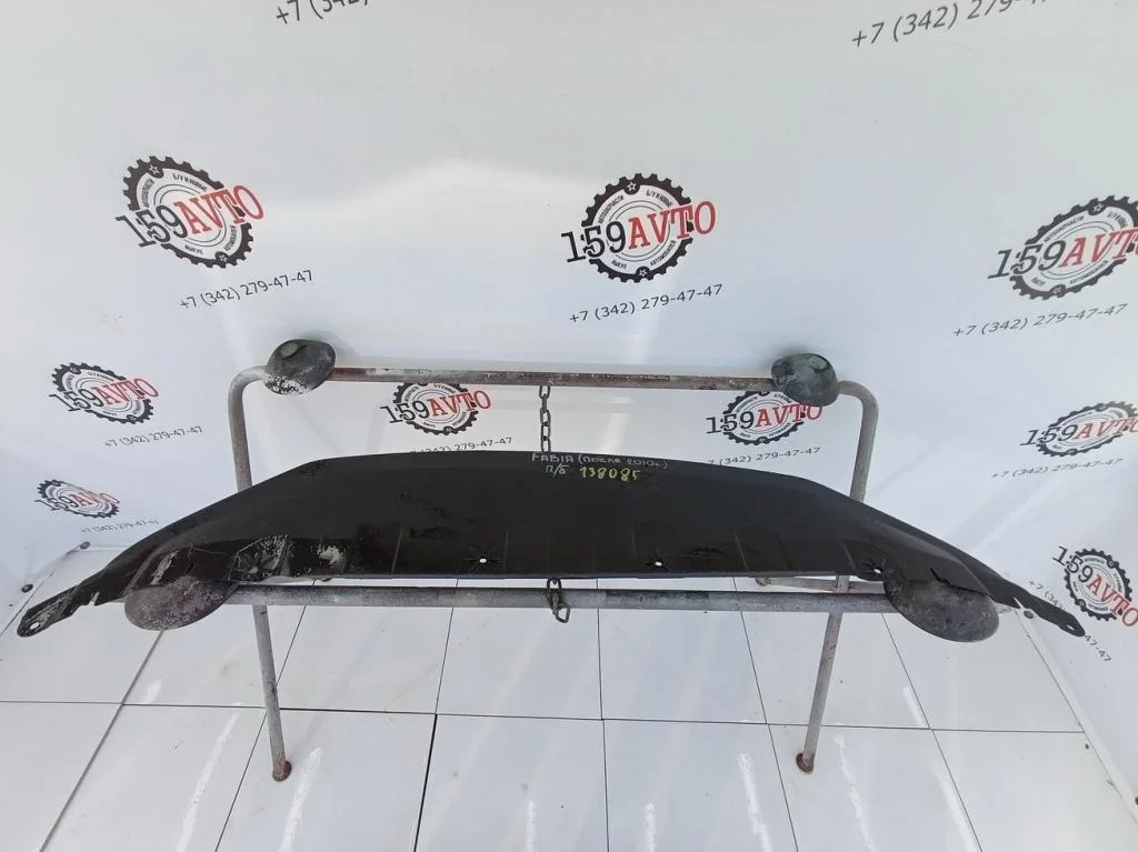 Накладка переднего бампера Skoda Fabia 2 5J