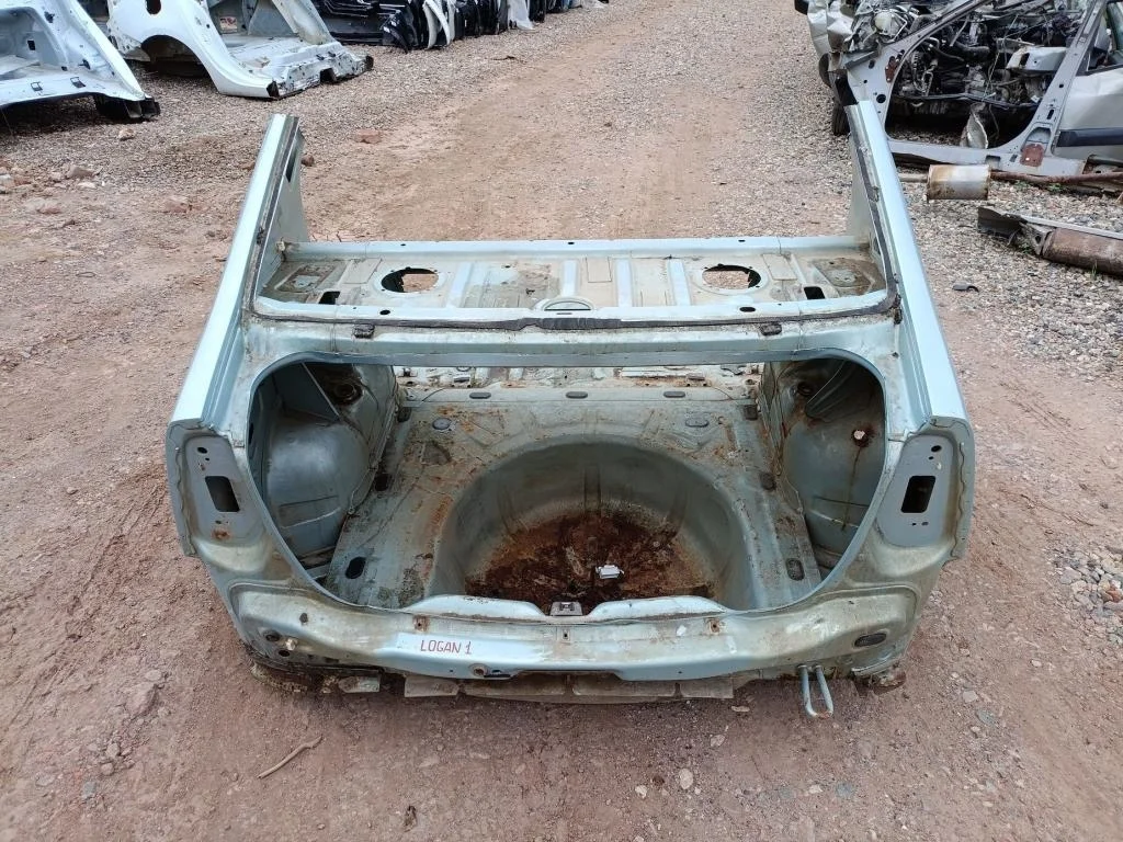 Панель задняя Renault Logan 1 2007 L90