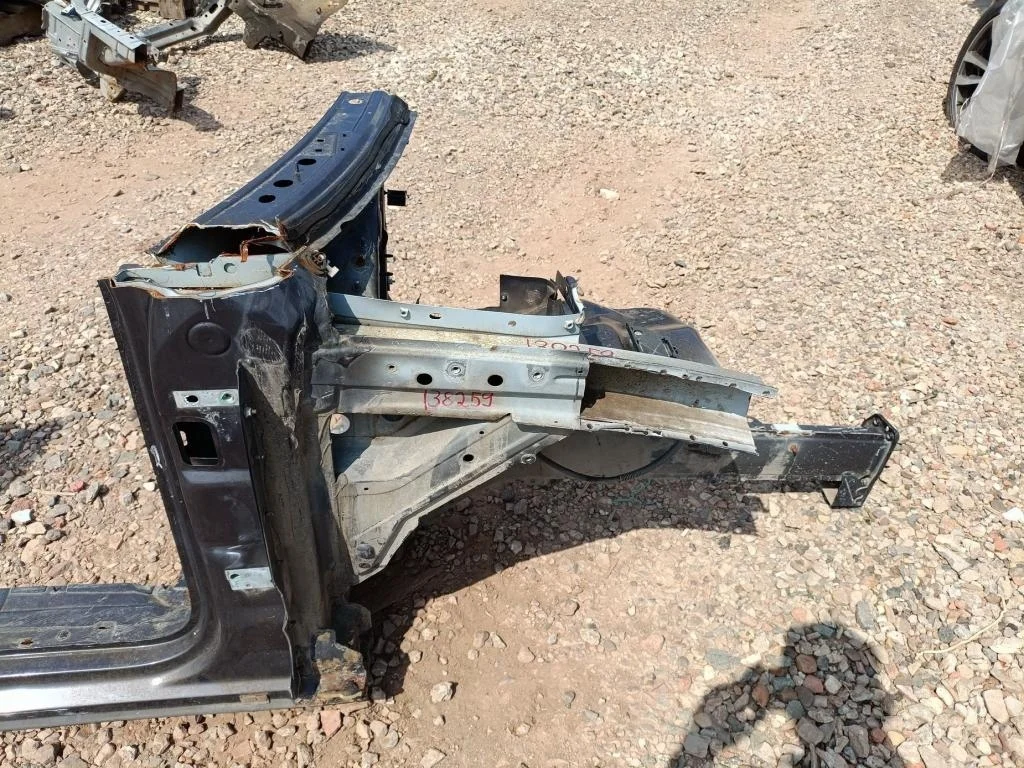 Лонжерон передний правый Volkswagen Touareg 1 GP