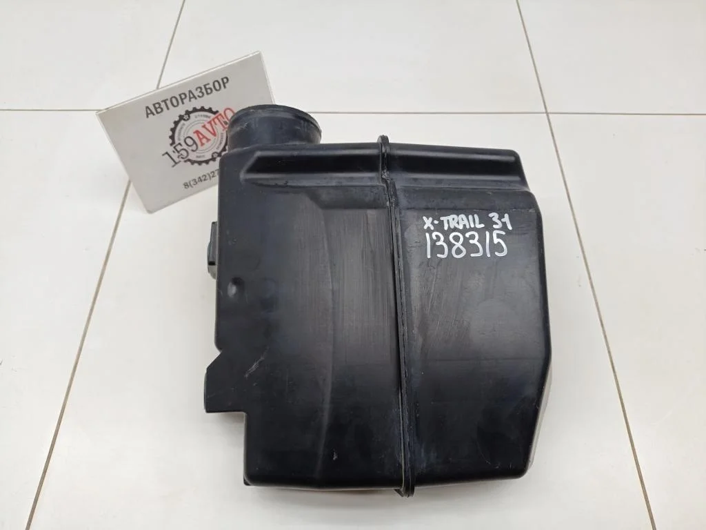 Резонатор воздушного фильтра Nissan X-Trail 2008 T31