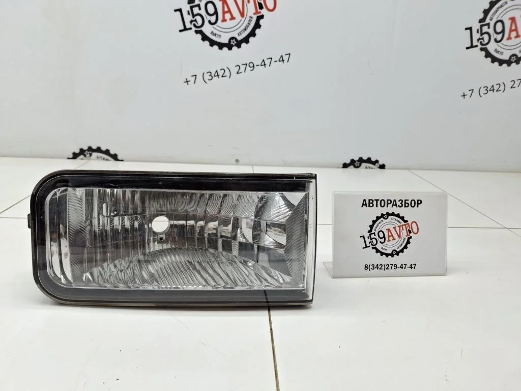 Фара противотуманная правая Toyota Land Cruiser J200
