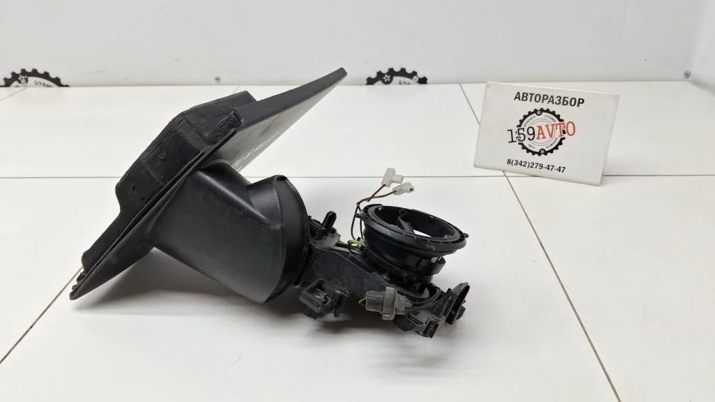 Кронштейн зеркала правого Renault Fluence