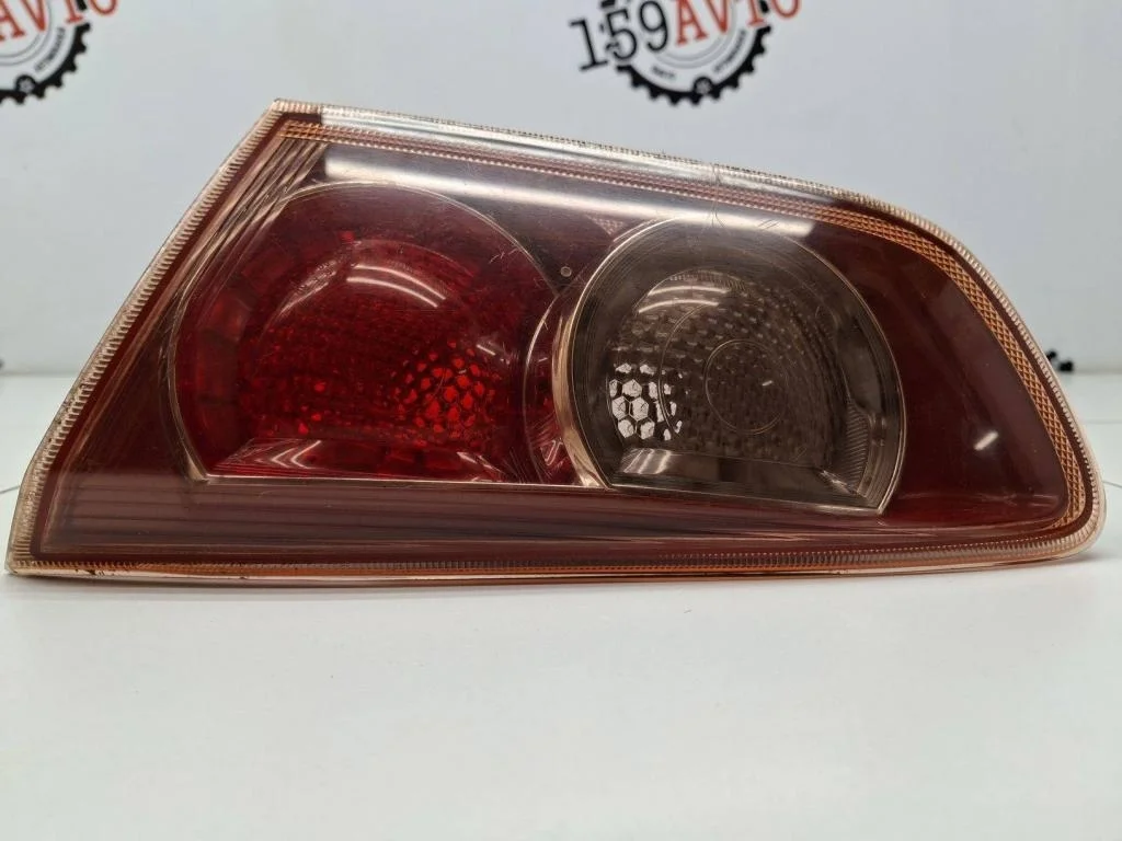 Фонарь задний внутренний правый Mitsubishi Lancer 10 2008 CY