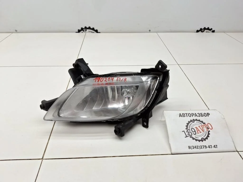 Фара противотуманная правая Kia Cerato 3 YD